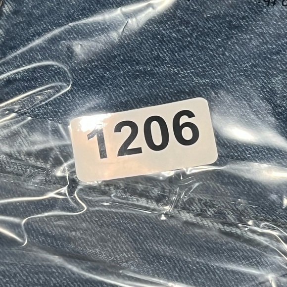 NWT Everlane Sz 31 Regular The Curvy 90’s Cheeky Straight Leg Jeans Medium Wash - Picture 12 of 14